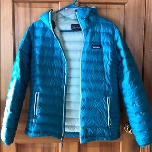 Patagonia hooded down jacket